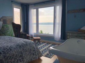 Suite 1, Flèche du fjord, vue Saguenay, Mont Valin
